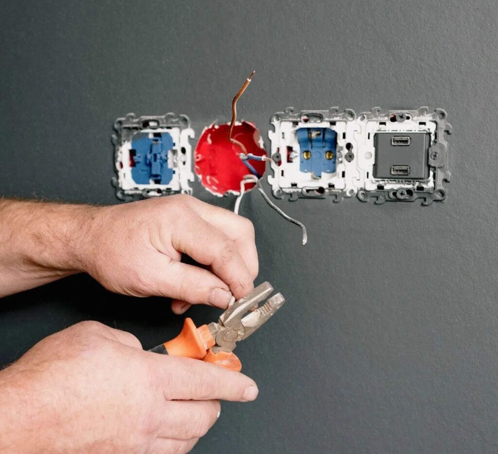 best electrician Centereach NY